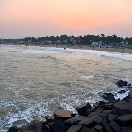 Hotel The Ocean Edge Pondicherry Esterno foto