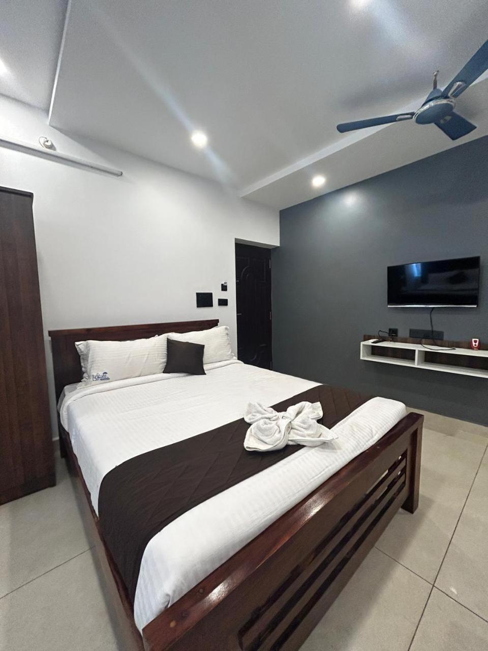 Hotel The Ocean Edge Pondicherry Esterno foto