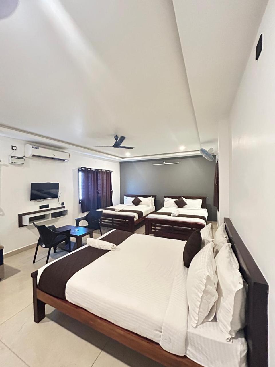 Hotel The Ocean Edge Pondicherry Esterno foto