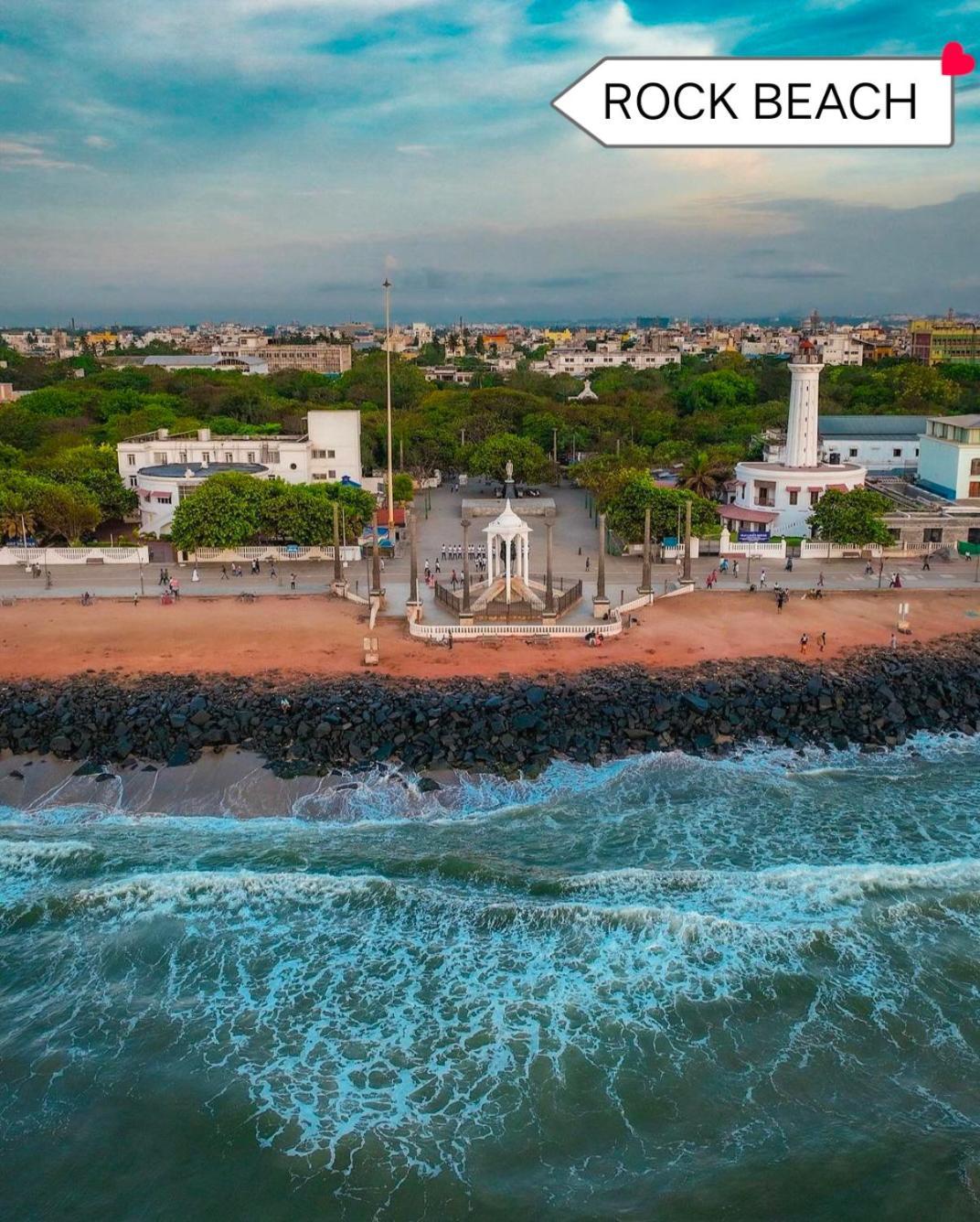 Hotel The Ocean Edge Pondicherry Esterno foto