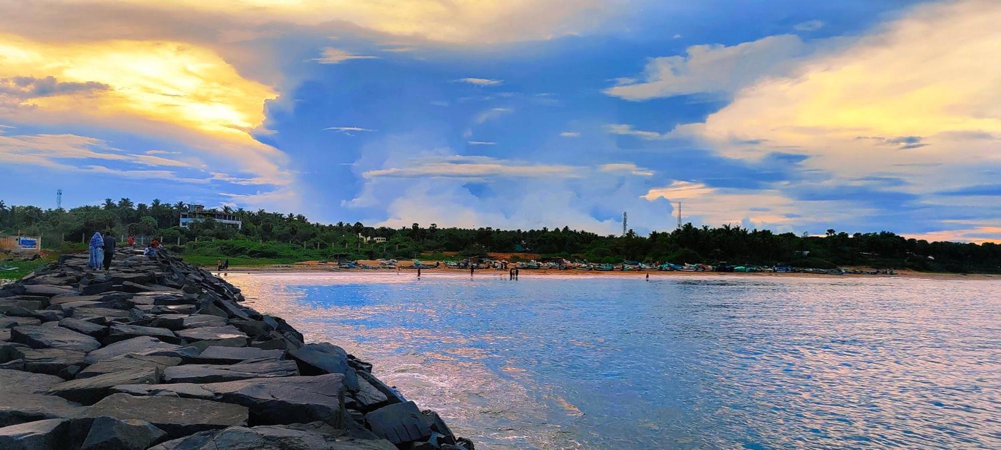 Hotel The Ocean Edge Pondicherry Esterno foto